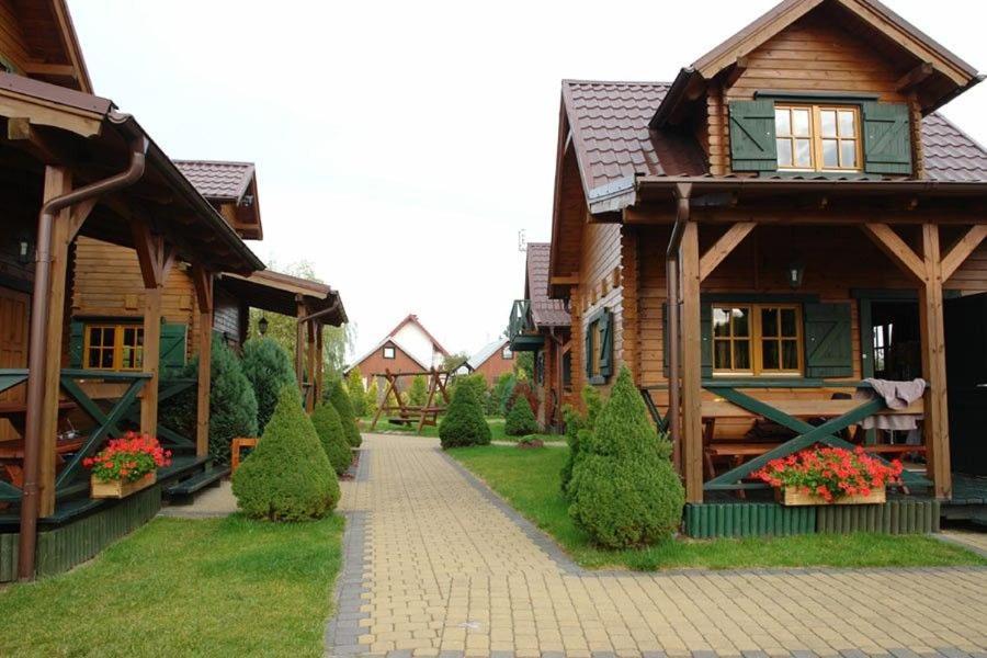 Apartamentowe Domki Drewniane Colorado Villa Karwia Dış mekan fotoğraf